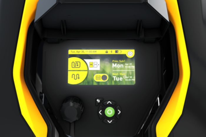 Ecran-Automower-Robot-Tondeuse-automatique-Cub-Cadet-XR5-1000